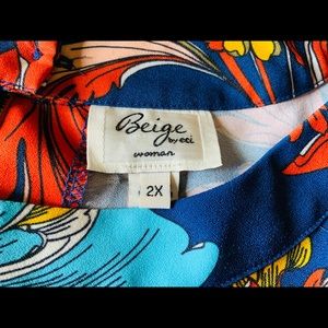 Beige by eci 2X size floral colors